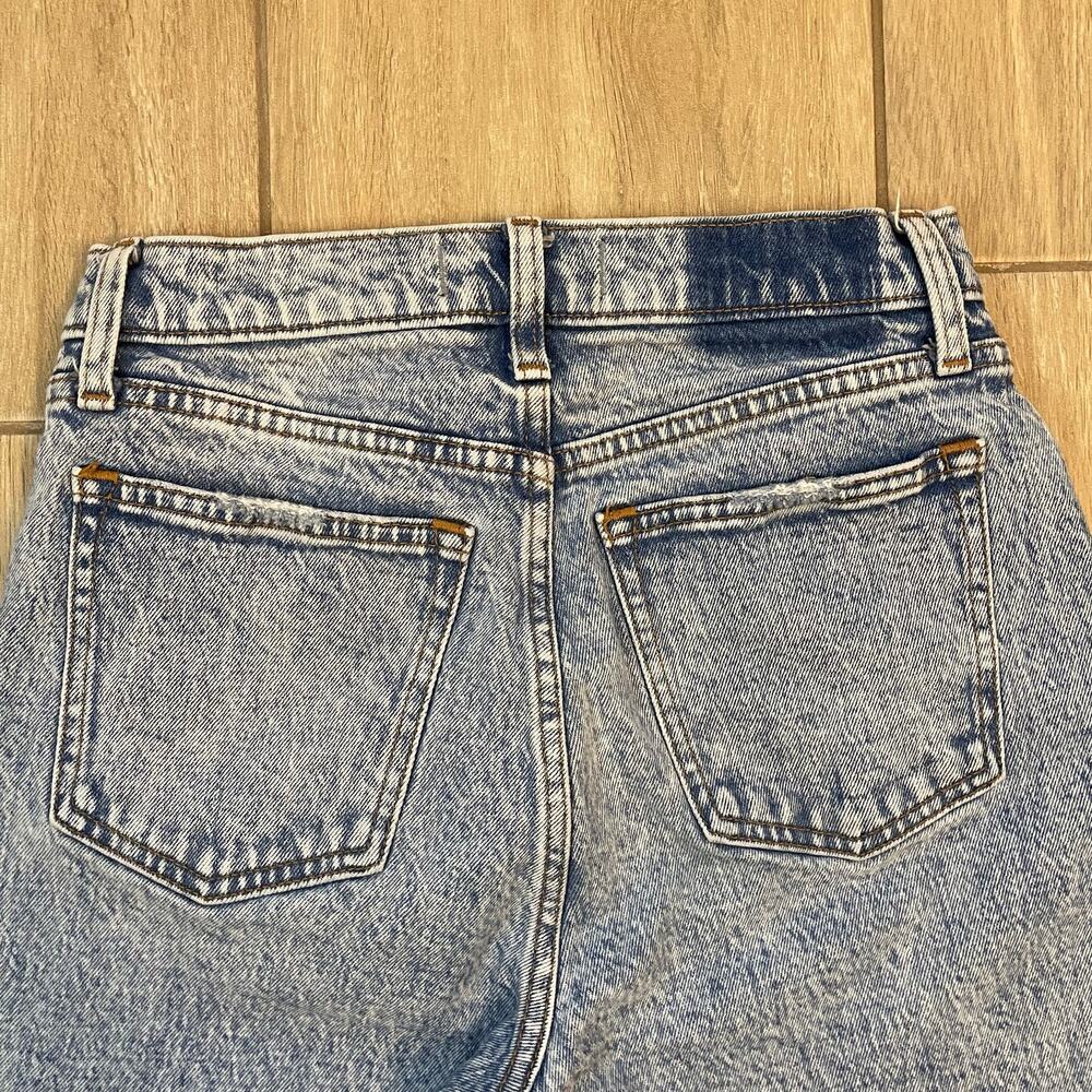 Abercrombie 90s High Rise Cutoff Shorts Light Wash Raw Hem Vintage Style - Picture 7 of 9